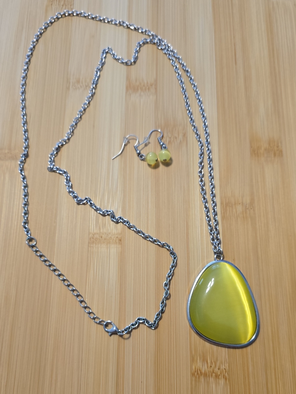 💛 🐱Ethereal Experience Yellow Cats Eye Stone Asymmetrical Pendant Necklace Set